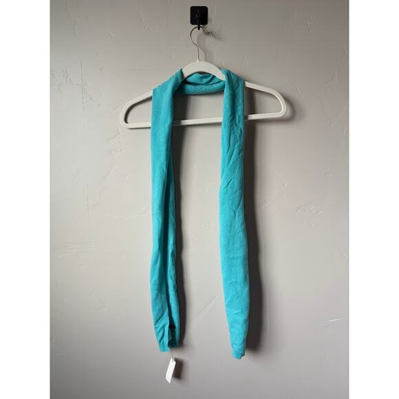 NWT Talbots Blue 100% Cashmere Scarf- DAMAGED - Picture 9 of 12